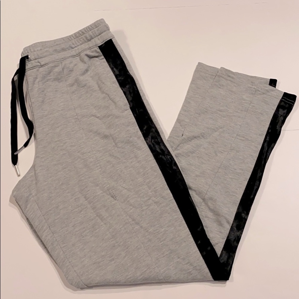Olive + Oak Small Drawstring Lounge Pants New (T)